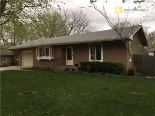 620 Ash St, Eudora, KS 66025-9526
