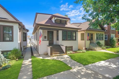 4663 Kasson Ave, Chicago, IL 60630-4231