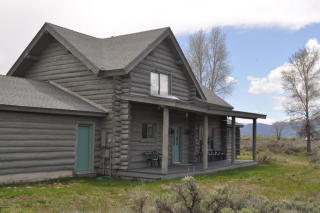 450 Trap Club Rd, Jackson, WY 83001-9315
