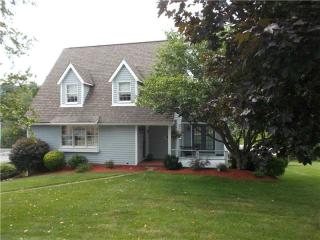 911 Beacon Valley Rd, Greensburg, PA 15601-1472