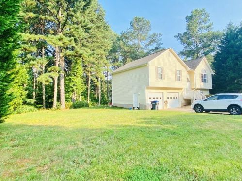 106 Yellow Pine Dr, Temple, GA 30179-5457