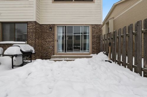746 Grouse Ct, Bannockburn IL  60015-3619 exterior