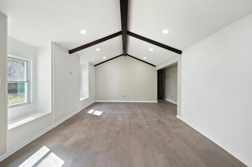 2527 Centerline Rd, Conroe TX  77384-4301 exterior