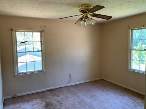 3216 Highway 20, Conyers GA  30013-2865 exterior