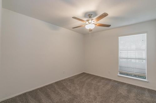 1602 Palisades Dr, Carrollton TX 75007-5043 exterior