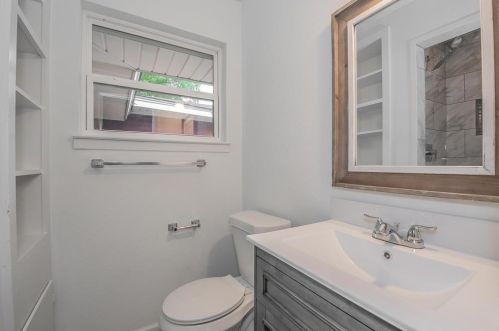 2250 Capri Dr, Fort Worth TX  76114-1949 exterior
