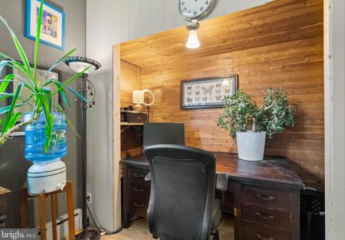 1226 8th St, Philadelphia PA  19147-5130 exterior