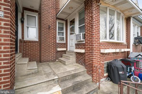 3434 Friendship St, Philadelphia, PA 19149-1620