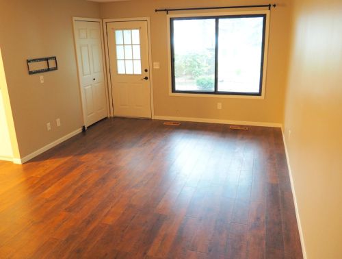 5993 Dellwood Ave, Saint Paul MN  55126-8453 exterior