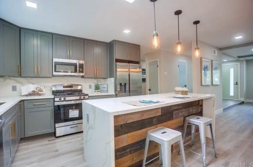 1223 Rock Springs Rd, San Marcos CA  92069-3219 exterior