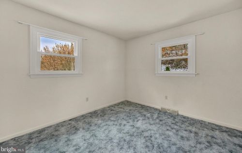 1561 Waggoners Gap Rd, Carlisle PA  17013-8353 exterior