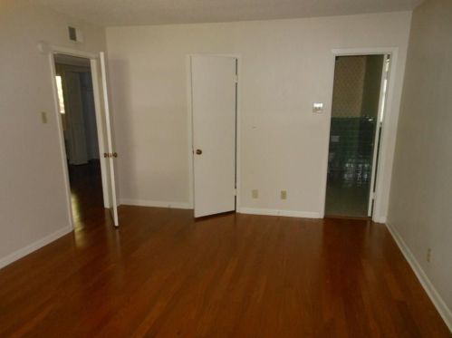 2516 Enfield Rd, Austin TX  78703-3748 exterior