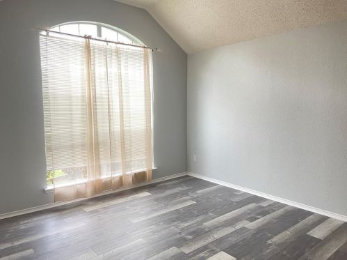 4611 Rincon Way, Fort Worth TX  76137-5670 exterior