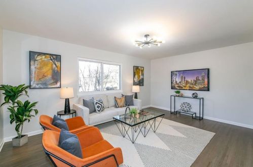 3007 Dogwood Dr, Atlanta GA  30344-3905 exterior