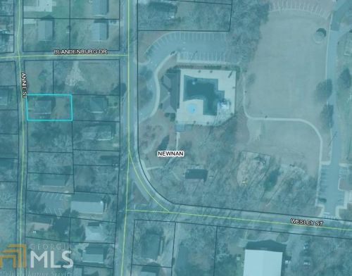 4 Annie St, Newnan, GA 30263-2131