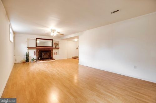 7321 Lamar Dr, Springfield VA  exterior