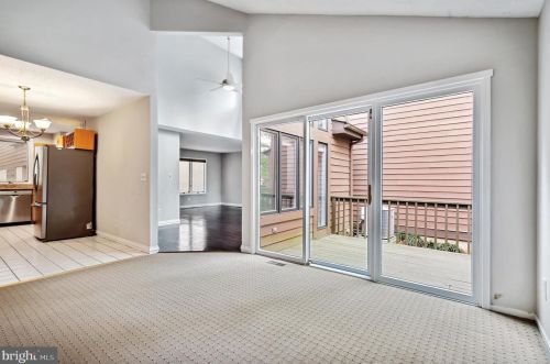 331 Sayre Dr, Princeton NJ  08540-5840 exterior