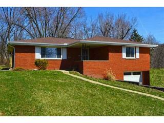 660 Summerlea Ave, Washington, PA 15301-3852