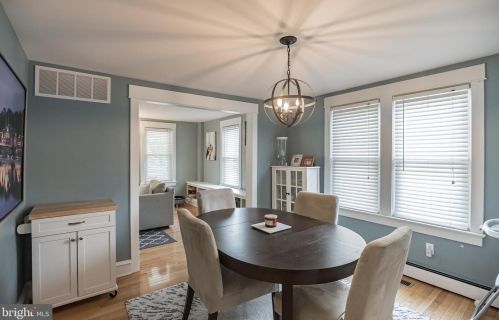 410 Lakeview Ave, Tavistock NJ 08033-1609 exterior