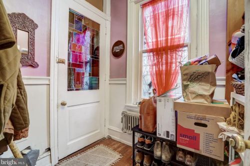 437 44 St, Philadelphia PA 19104-2910 exterior