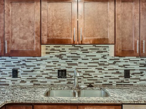 3014 Macon Cir, Aurora CO 80014-3092 exterior