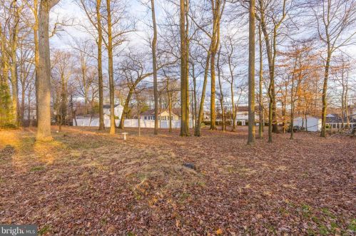 427 Holiday Dr, Aberdeen MD  21001-1813 exterior