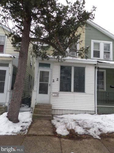 22 Park Ln, Trenton, NJ 08609-1840