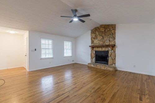 127 Farmbrook Trl, Stockbridge GA  30281-1187 exterior