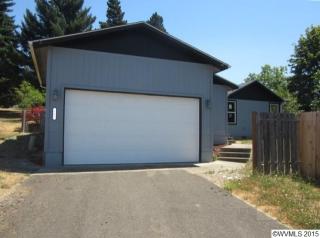 925 Adams St, Lafayette, OR 97127-9000