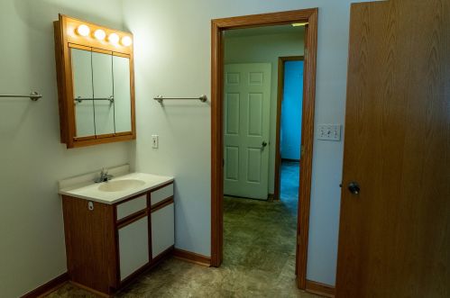 703 Missouri Dr, Nelson IL  61021-8903 exterior