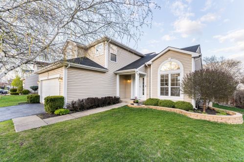 807 Seacrest Ln, Hanover Park, IL 60103-5094