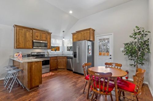 1519 Corona Dr, Granbury TX  76048-5749 exterior