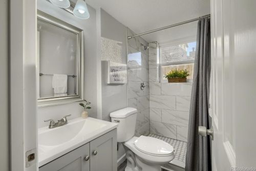 4883 Quintero Cir, Denver CO  80015-1835 exterior