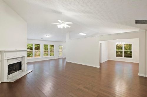3321 Freedom Lndg, Kennesaw, GA 30144-2345
