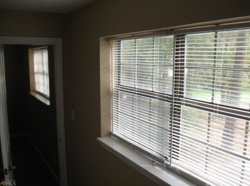 3943 Woodland Cir, Conyers GA  30013-3056 exterior