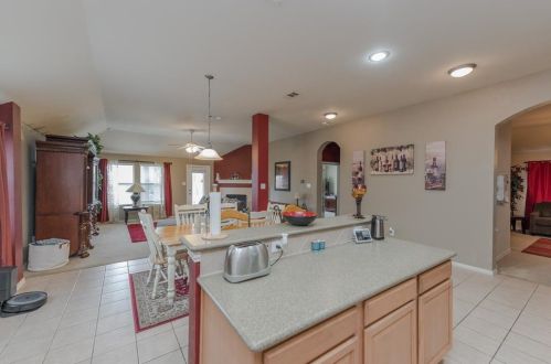 1268 Mountain Air Trl, Fort Worth TX  76131-5445 exterior