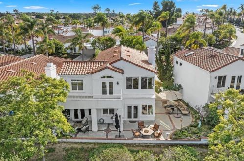 4120 Andros Way, Oceanside CA  92056-7401 exterior