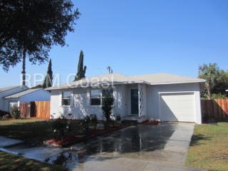 1517 Fairmont St, Santa Ana CA  92701-2526 exterior