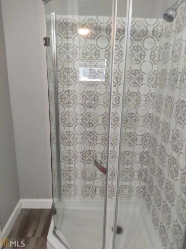 802 Mercury Dr, Atlanta GA  30331-0033 exterior