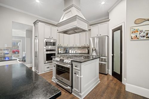 3505 Falcon Way, Conroe TX  77304-0048 exterior