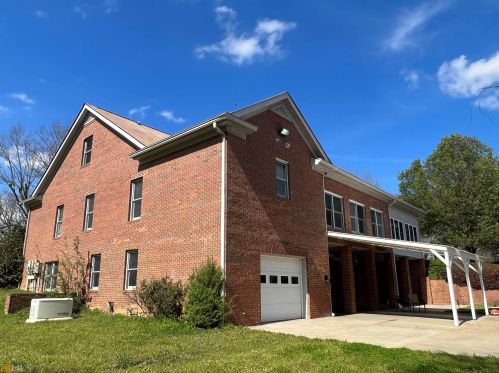 167 Friendship Church Rd, Brooks, GA 30205-1704