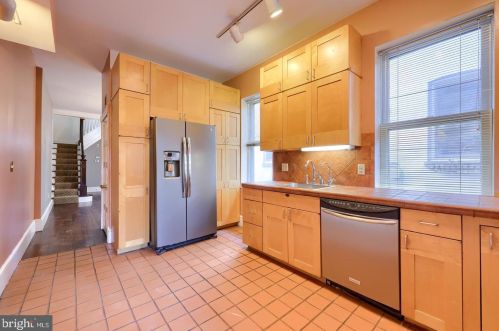 116 Vine St, Lancaster PA  17602-3550 exterior