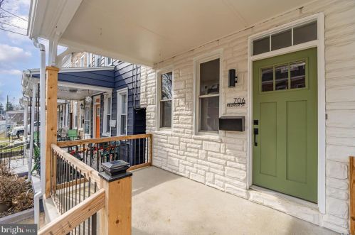 706 Beaver St, Lancaster PA  17603-5802 exterior