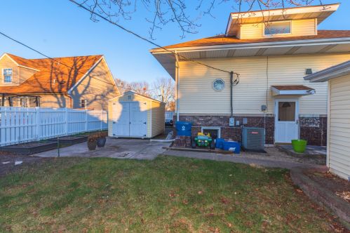 867 Locust St, Swygert IL  61764-1101 exterior