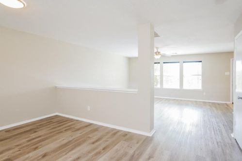 9053 Trail Blazer Dr, Fort Worth TX  76131-3117 exterior