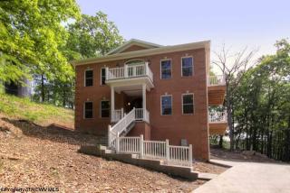 2079 Brandonville Ter, Morgantown WV  26508-8066 exterior