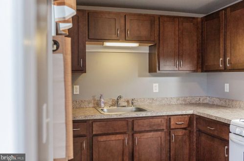 121 Vine St, Lancaster PA  17602-3517 exterior