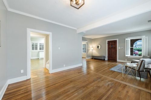 5122 Goodwin Ave, Dallas TX  75206-6205 exterior