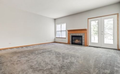 1807 Ridge Moor Dr, Plainfield, IL 60586-5705