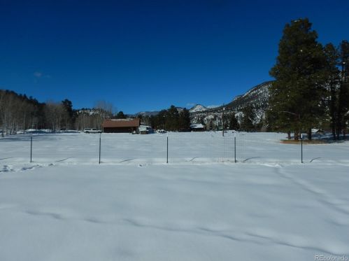 193 Whispering Pines Dr, Masonic Park CO  81154-9595 exterior